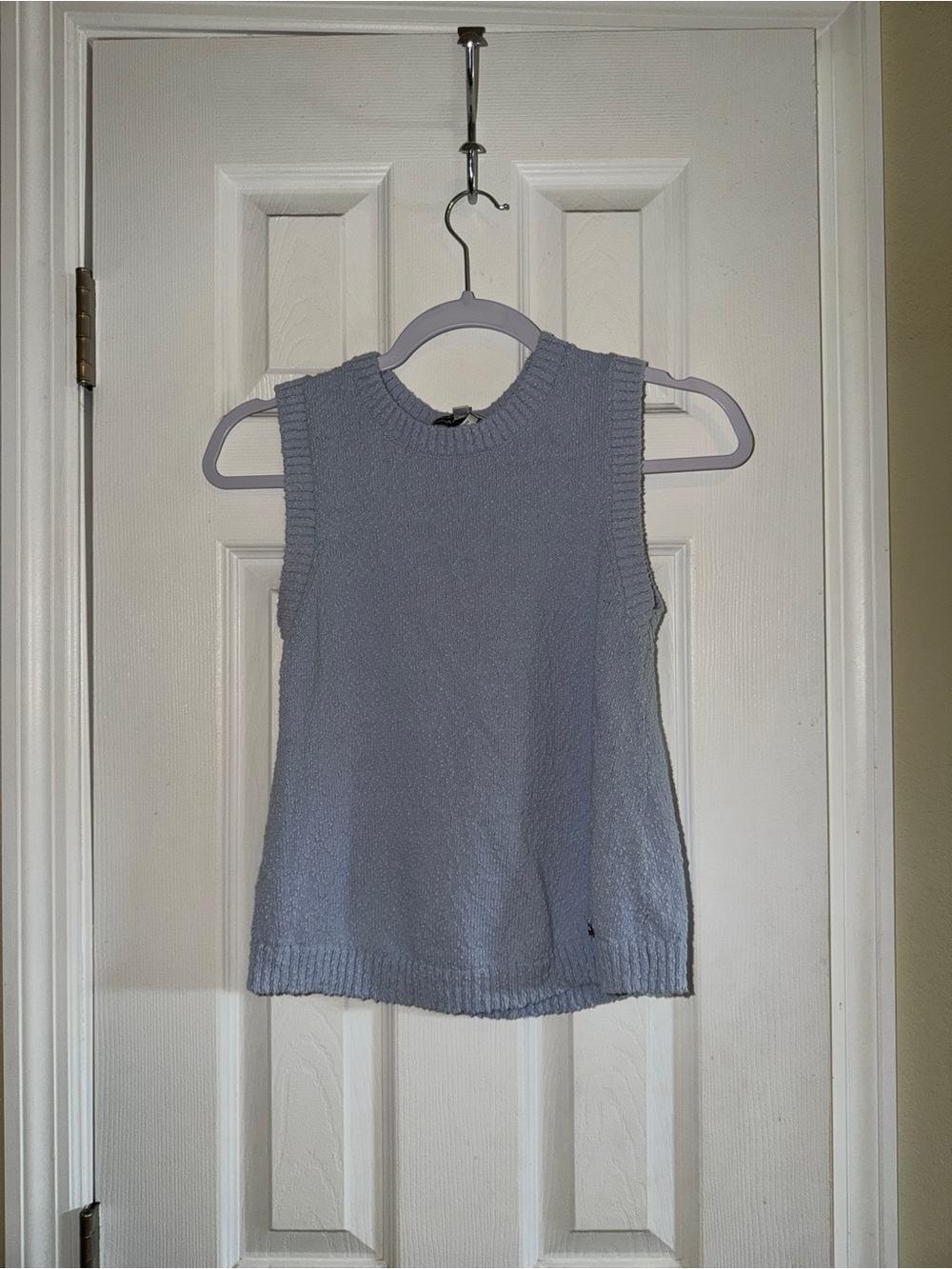 DKNY Light Blue Sleeveless Crewneck Sweater Tank